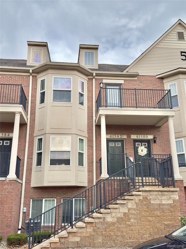 41582 Hamlet Lane 68, Novi city