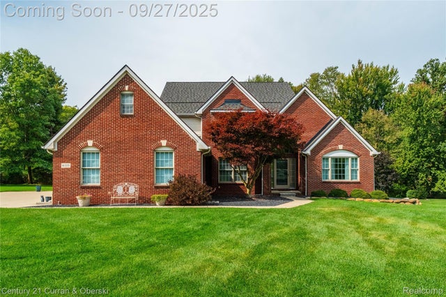 61555 Brookway Drive, Lyon charter township