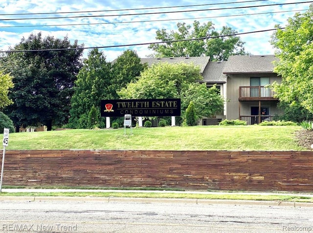 30052 W 12 Mile Rd 66, Farmington Hills city