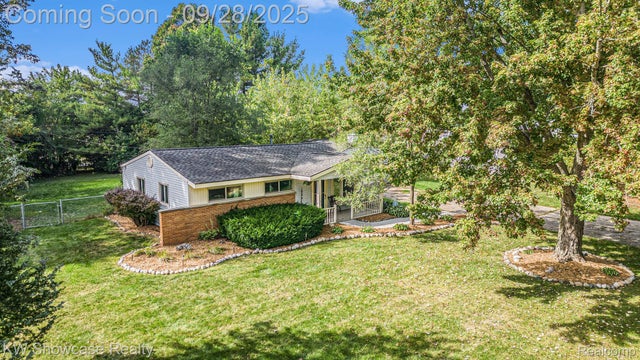 6319 Eastlawn Avenue, Village of Clarkston city