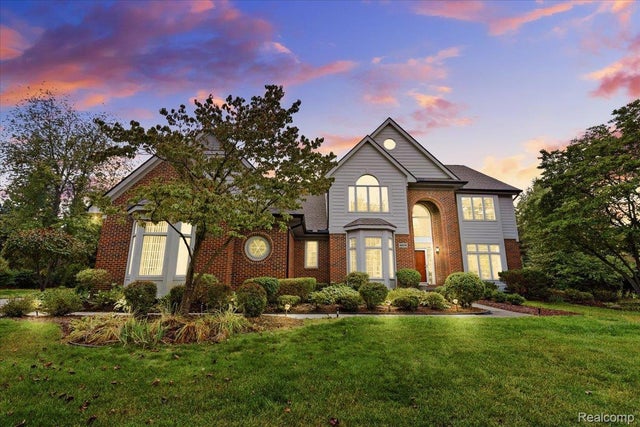 48075 Andover Drive, Novi city