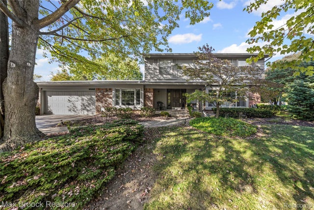 3142 E Bloomfield Shore Drive, West Bloomfield charter township