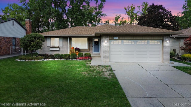 28284 Acacia Street, Livonia city