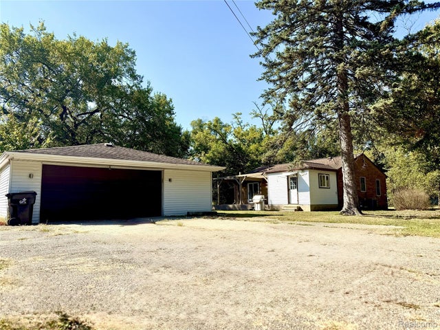 21045 Cass Street, Farmington Hills city