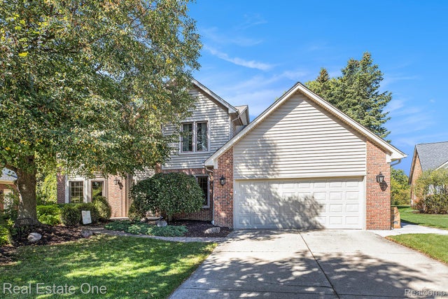 2833 Bywater Drive, Troy city