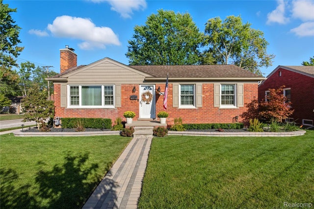 9840 Brookfield Street, Livonia city