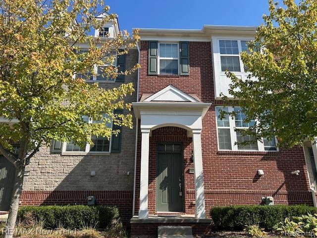 28024 Hopkins Drive, Novi city