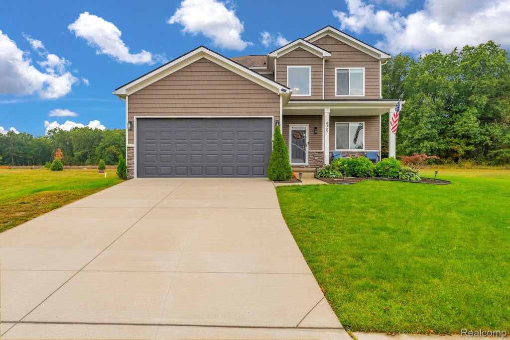 459 Riverside Drive, Holly township