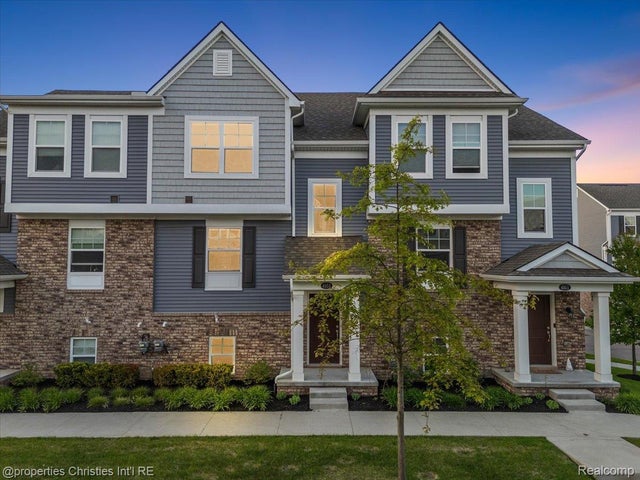 4953 Treeside Lane, Troy city