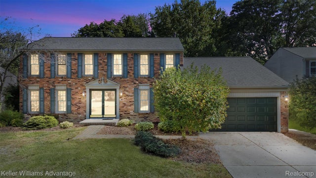 21650 Clover Lane, Novi city