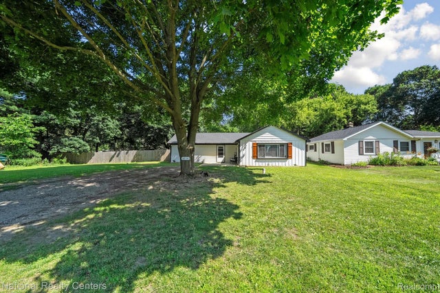 4714 Monterey Avenue, Independence charter township