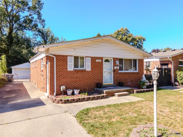 19661 Antago Street, Livonia city