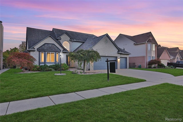 16282 Sassafras Lane, Macomb township