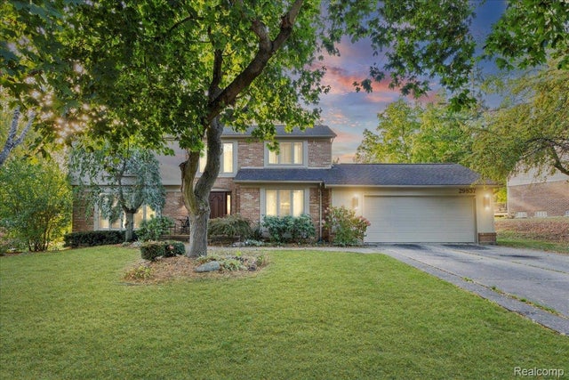 29837 High Valley Court, Farmington Hills city