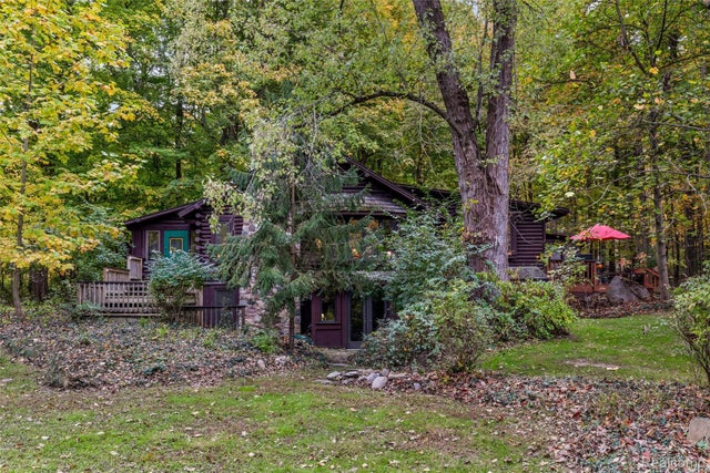 48814 Gyde Road, Canton charter township