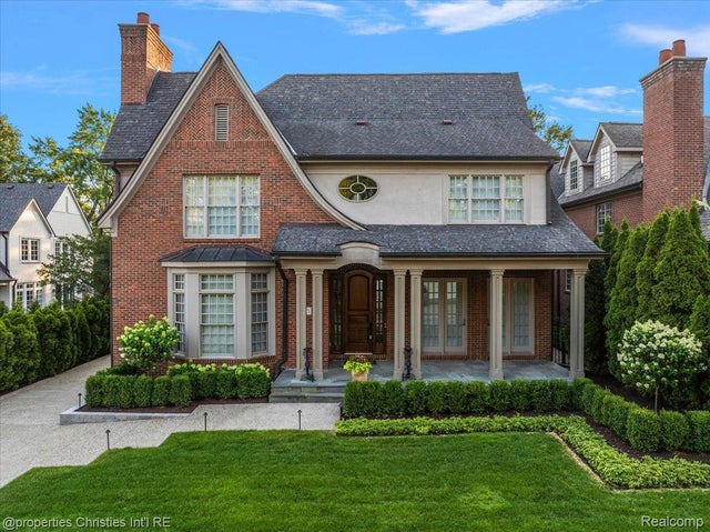 555 Baldwin Court, Birmingham city