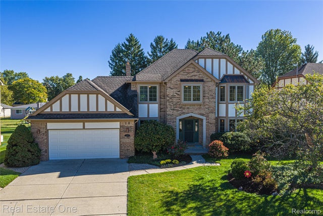 5092 Julian Drive, Troy city