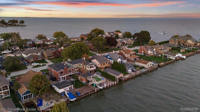 22676 Bayview Drive, St. Clair Shores city