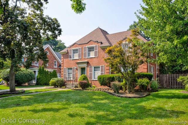 20 Oxford Boulevard, Pleasant Ridge city