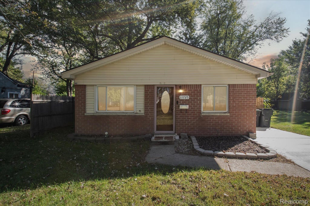 11725 Cornell Street, Taylor city