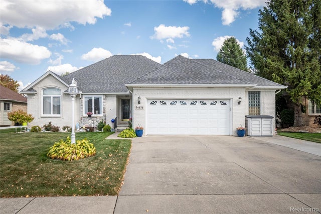 54676 Carnation Drive, Macomb township