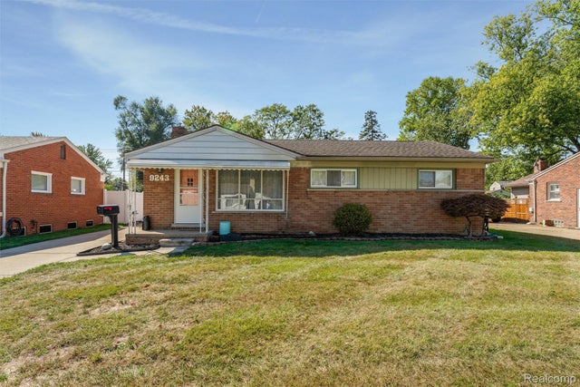9243 Montana Street, Livonia city