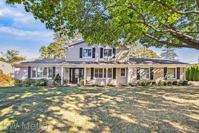 5897 Sutters Lane, Bloomfield Hills city