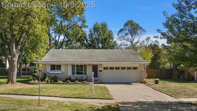 11348 Cedar Lane, Plymouth city