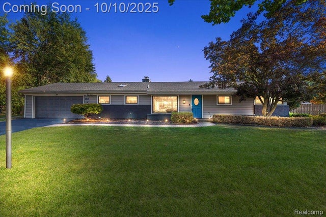 7496 Cornwall Court, West Bloomfield charter township