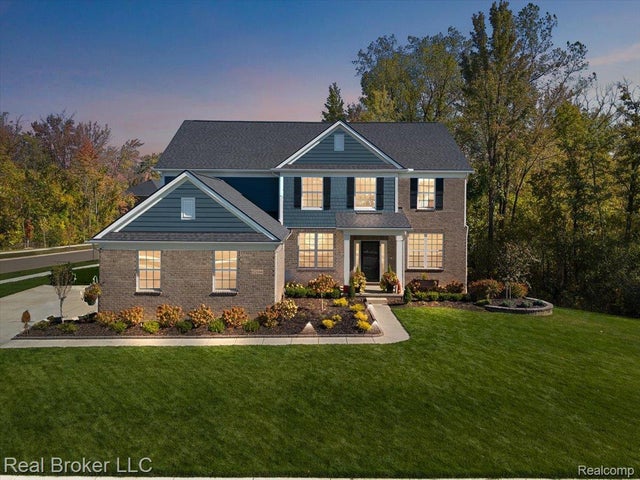 52044 Barnstaple Drive, Northville city