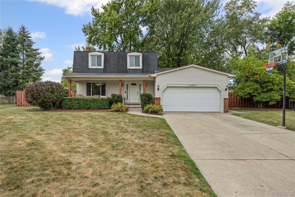 11827 Shetland Court, Sterling Heights city