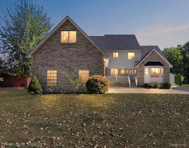 49650 Card Road, Macomb township