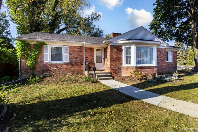 2423 Crooks Road, Royal Oak city