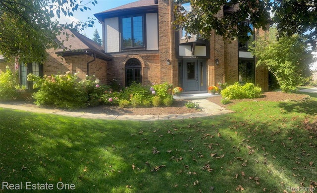 21653 Heatheridge Lane, Farmington Hills city