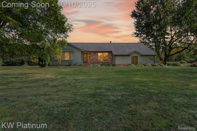4663 Hessen Road, Casco township