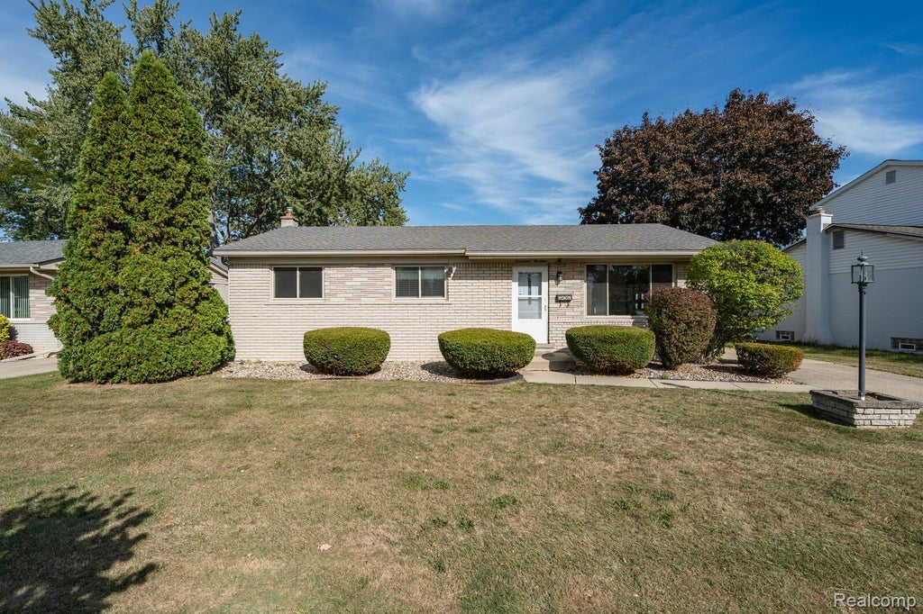 1714 Castleton Drive, Troy city