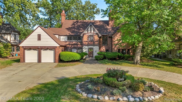 17600 Fairway Drive, Detroit city