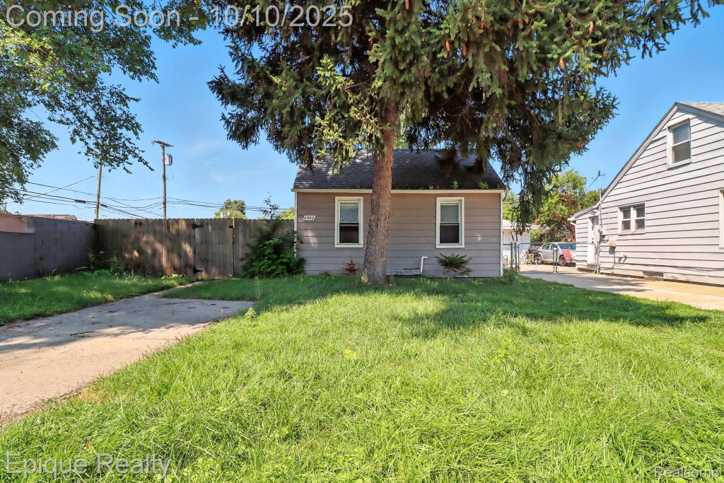 6962 Beech Daly, Taylor city