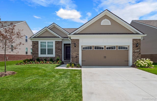 5621 Lewiston Road, Canton charter township