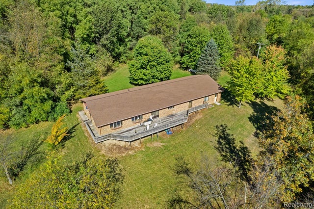 15281 Us 12 Highway, Woodstock township