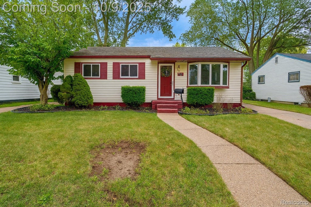 3308 Toepfer Road, Warren city