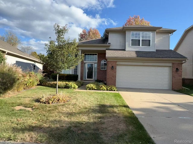 3141 Bridlewood Drive, Rochester city