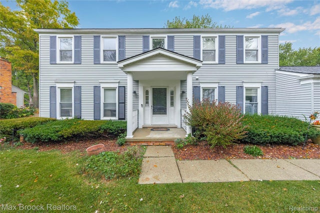 29580 Mayfair Drive, Farmington Hills city