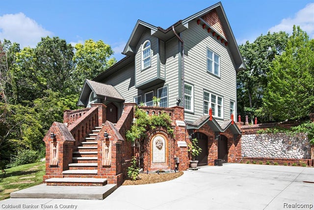 3534 Catherine Anne Lane, Highland charter township