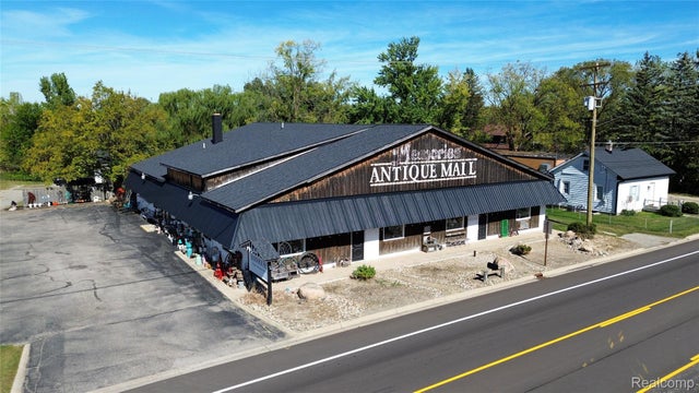 4034 W Grand Blanc Road, Mundy township