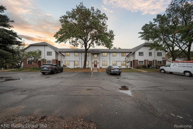 7220 Bluewater Drive 134, Village of Clarkston city