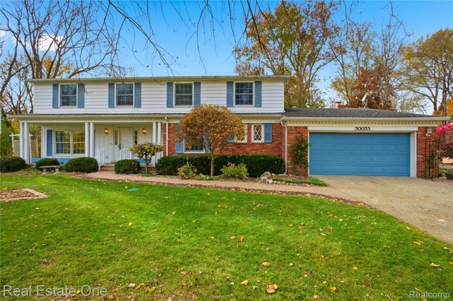 30033 Valley Side Drive, Farmington Hills city