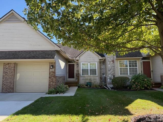 41635 Blair Drive 21, Novi city