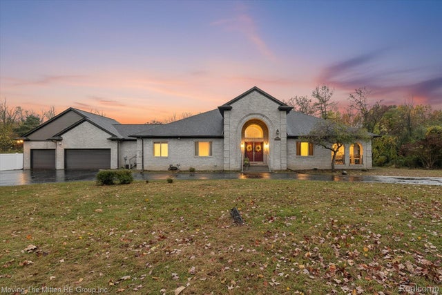 21707 Lilac Lane, Southfield city