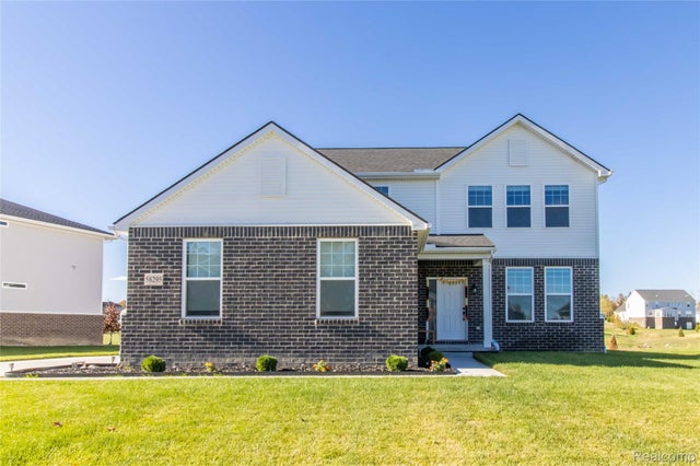 58295 International Drive, South Lyon city